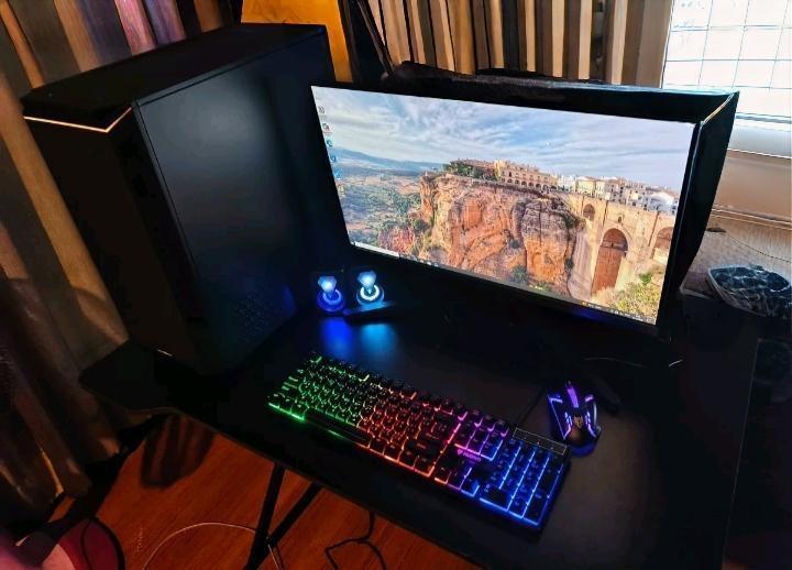 คอมมือ1  จากร้านCPUMAX