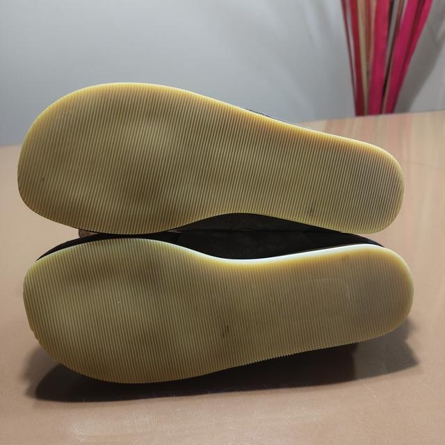 ROMANTIC MOVEBread ClogsSize. สำหรับเท้า 26 cm(วัดจริงได้ 27 cm) ⭐⭐⭐⭐ Pre-owned/ Great Condition🔥 Price : 590฿ รูปที่ 5