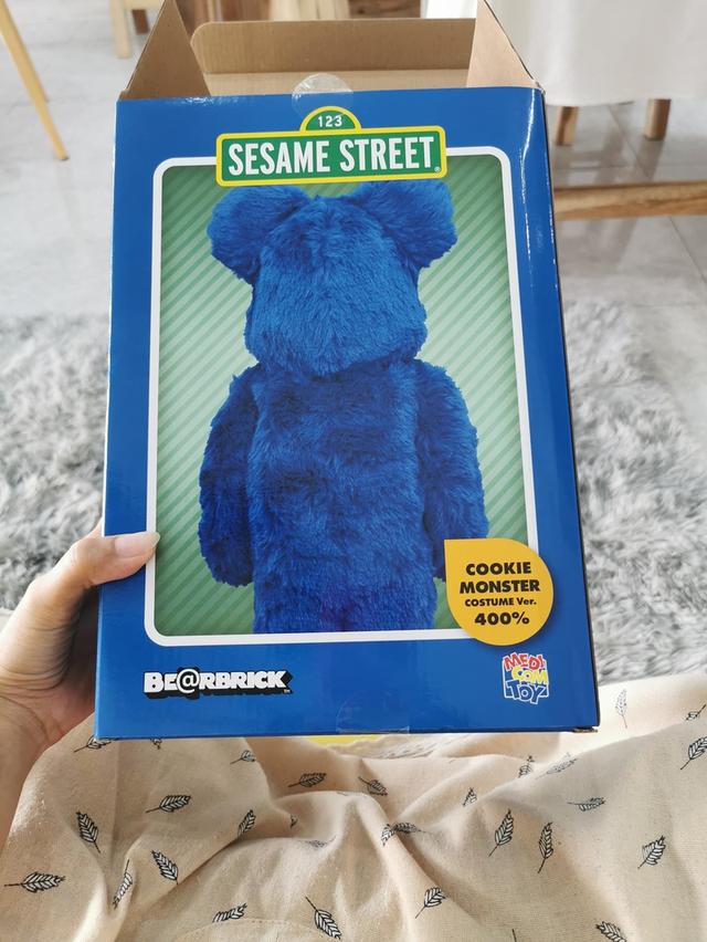 Bearbrick Cookie Monster costume ver. 2