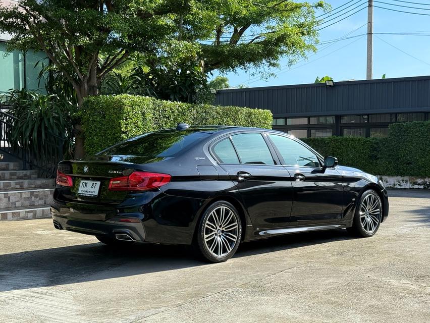 2019 BMW 530e MSPORT รถออกศูนย์ BMW THAILAND รถวิ่งน้อยเพียง 9X,XXX กม รถเข้าศูนย์ตามระยะ รถไม่เคยมีอุบัติเหตุครับ 4