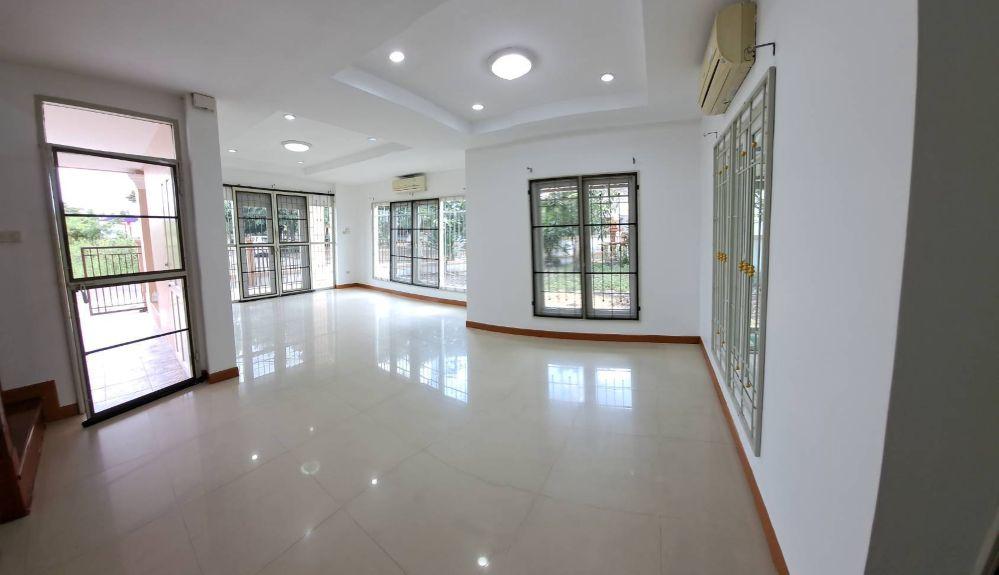 ขายบ้านเดี่ยว 2 ชั้น สินธนา กรีนวิลล์ เฟส 2 นวมินทร์ 50 ทำเลทอง ใกล้เดอะมอลล์บางกะปิ  4