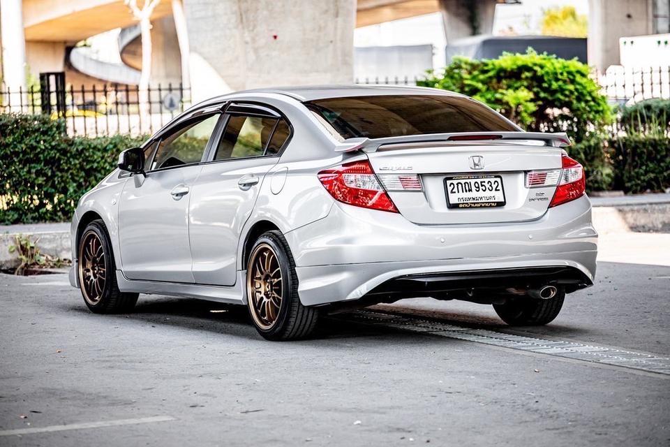 Honda Civic Fb 1.8S สีเทา ปี 2013 แท้ เกียร์ออโต้ มือเดียวป้ายแดง  9