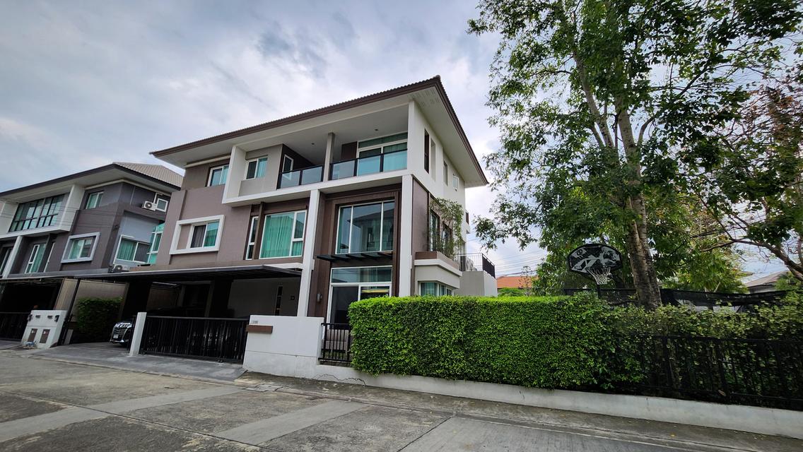 บ้านหรู ตกแต่งพร้อมอยู่ แถมเฟอร์ทุกชิ้น  19