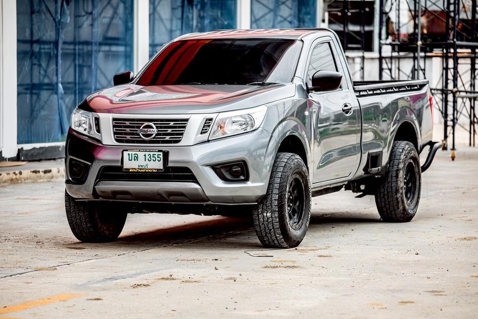 NISSAN NAVARA NP300 2.5 SL SINGLE CAB สีเทา ปี 2017 มือเดียวป้ายแดง