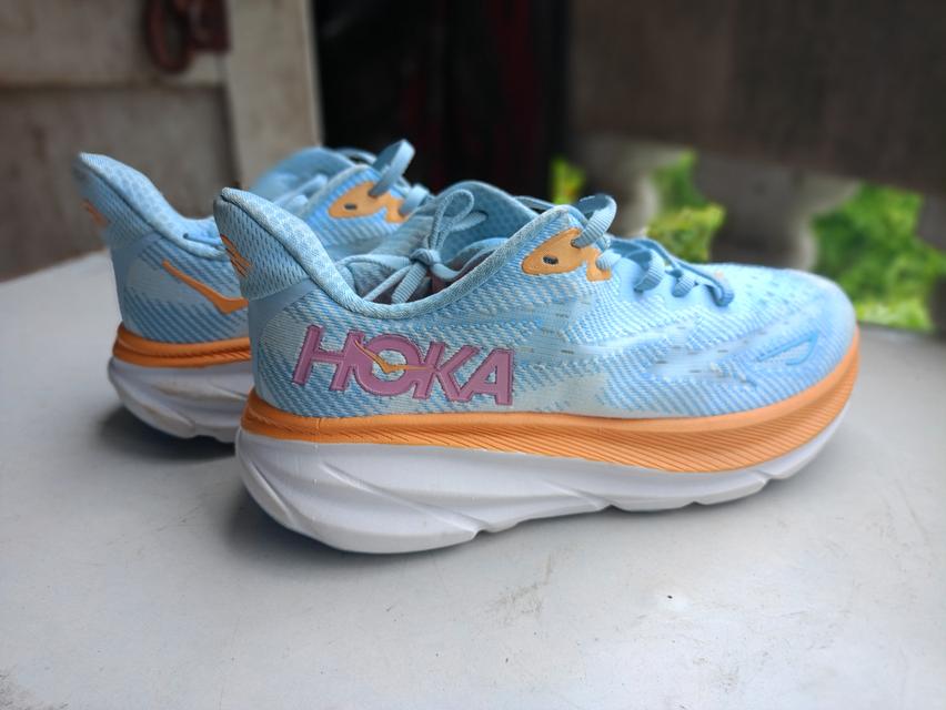 รองเท้าวิ่งHOKA สภาพเต็มๆ ซื้อมาไม่ค่อยได้ใส่ 2