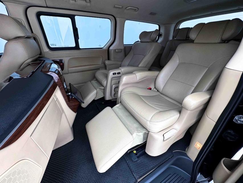 HYUNDAI GRAND STAREX 2.5 VIP โฉมปี (18-ปัจจุบัน) 2019 รูปที่ 16