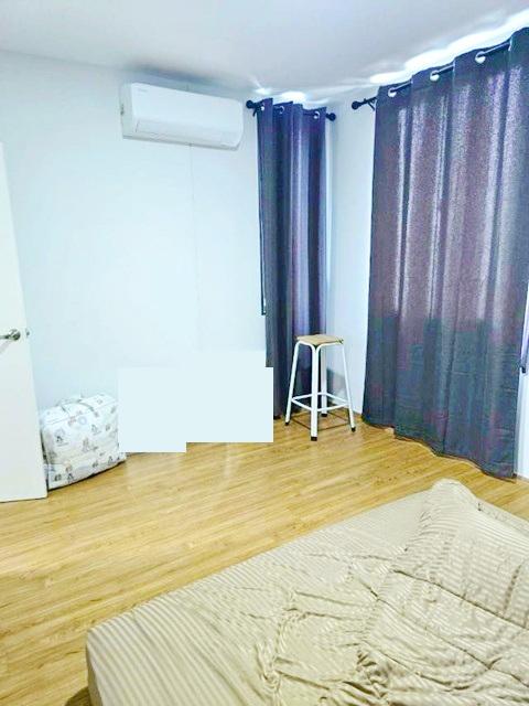 พร้อมเฟอร์ฯ 2 นอน ลำลูกกา คลอง 3 ตลาดเอซี คลองสี่ 2.2 กม.ทาวน์โฮม 2 ชั้น วิวดี เงียบสงบ 2 น้ำ แหล่งช้อปปิ้ง เดินทางสะดวก 2