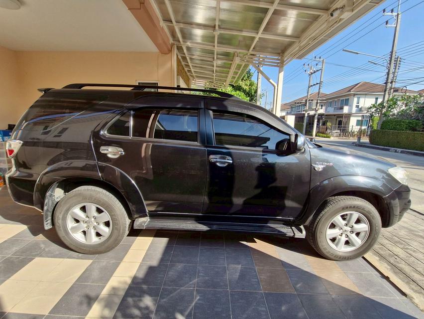 รถยนต์ toyota fortuner รูปที่ 3