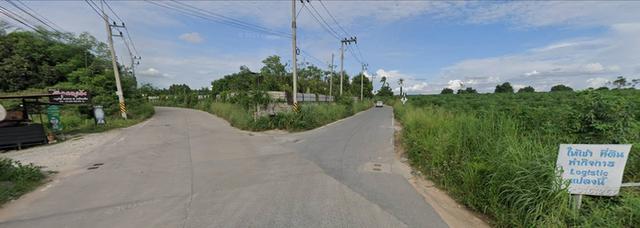 ขายที่ดินผังส้ม 82 ไร่ ใกล้ท่าเรือแหลมฉบัง ถนนดำผ่านหน้าแปลง เทรลเลอร์เข้า-ออกได้