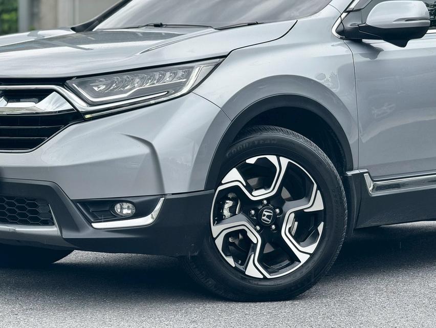 HONDA CRV 4 wd ปี 20 รถสวย ภายในสะอาด 7
