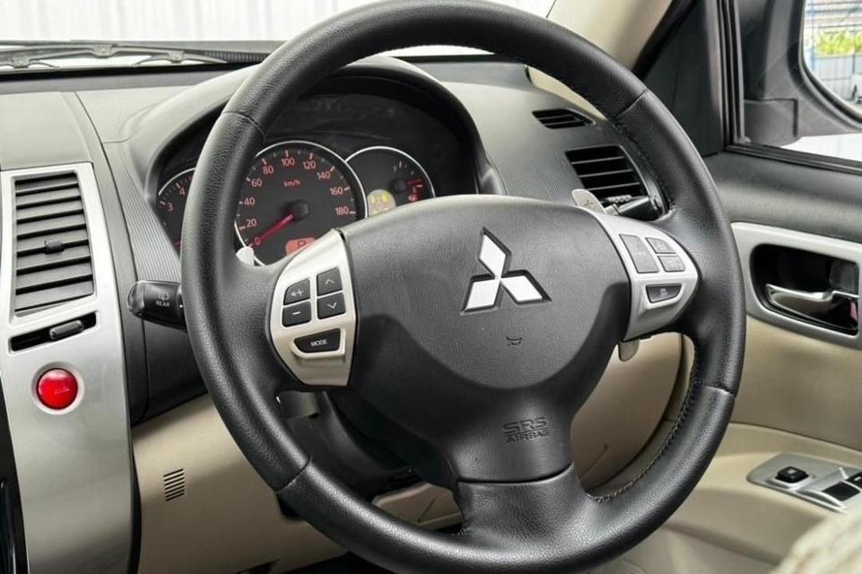 Mitsubishi PAJERO 2.5GT Sport (4WD) ดีเซล เกียร์ออโต้  ปี2012จด2015 15