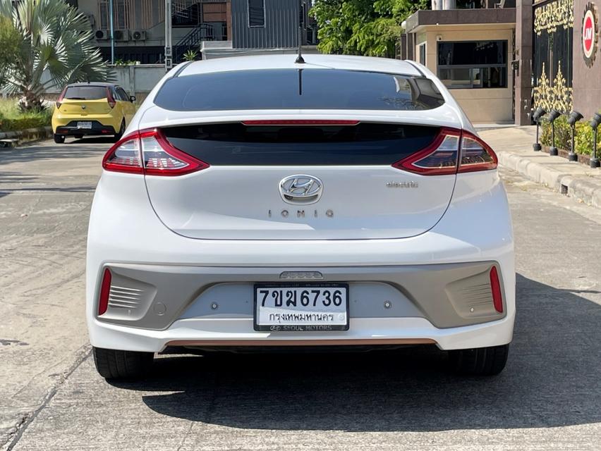 HYUNDAI IONIQ EV ปี 2019 สภาพป้ายแดง รูปที่ 4