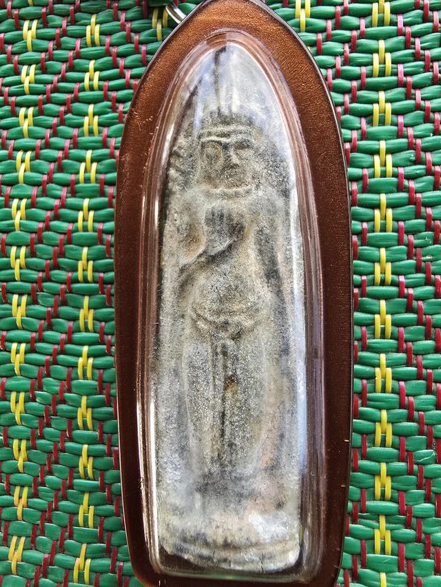 พระร่วงหลังรางปืน กรุวัดพระศรีรัตนมหาธาตุสุโขทัย