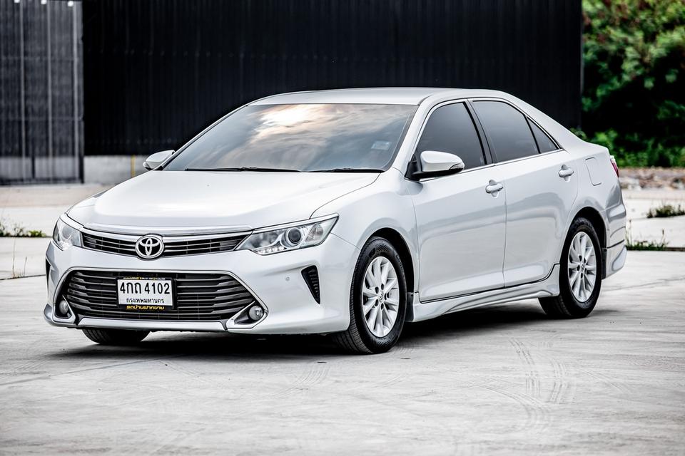 ขาย Toyota Camry 2.0G ปี15 3