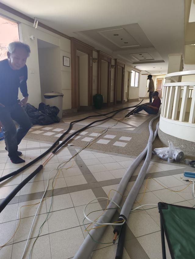 ช่างแอร์พัฒนาการ063-8895-489ช่างพสิษฐ์ติดตั้งแอร์ ย้ายแอร์ ล้างแอร์ ซ่อมแอร์บ้าน อออฟฟิต สำนักงาน รูปที่ 7