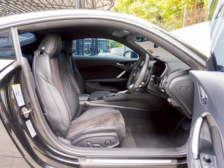 Audi TT Coupe 45 TFSI S-line ปี 2018 เลขไมล์ 62,000 ก.ม. 14