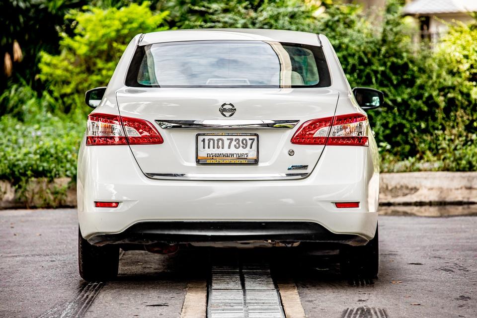 Nissan Sylphy 1.6 S ปี 2013 เกียร์ออโต้ สีขาว 5