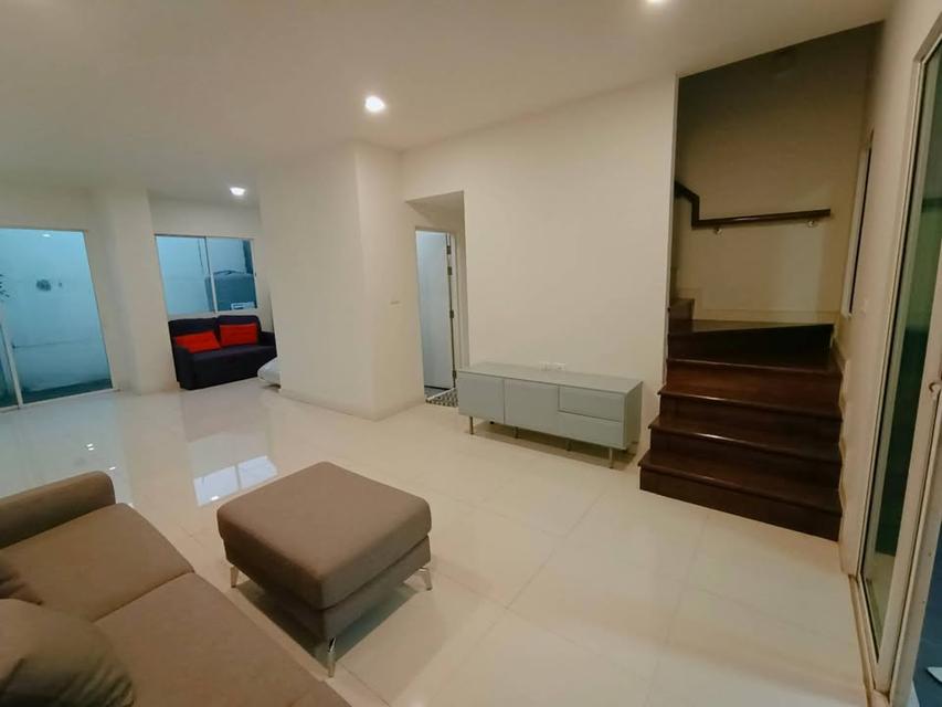 ทาวน์โฮม3ชั้น เบล็สทาวน์ รามอินทรา 127 เช่า 3