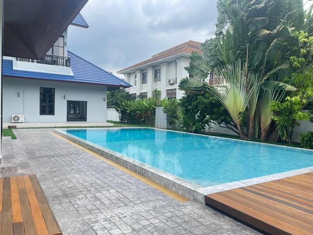 ขายบ้านเดี่ยว 2 ชั้น Private house pool villa มีสระว่ายน้ำ ถนนศรีนครินทร์ 2