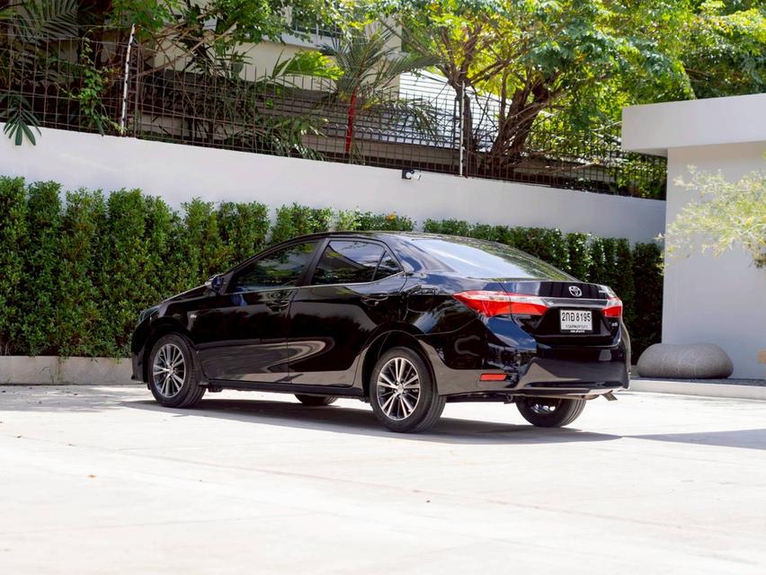 Toyota Altis 1.8E ปี 2014 7