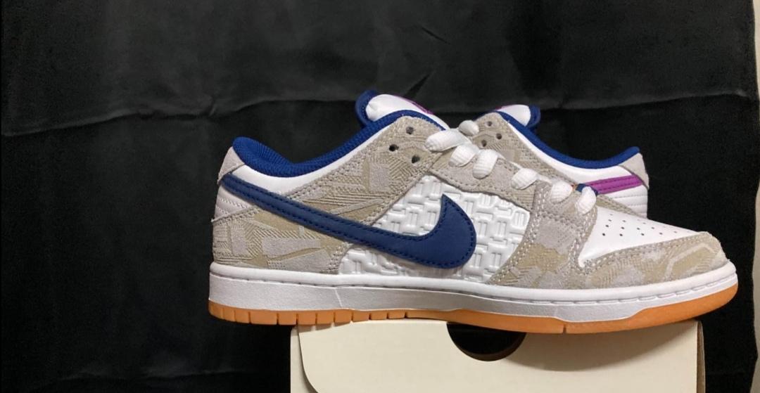 รองเท้า Nike SB Dunk Low Pure Platinum and Vivid Pupple 4