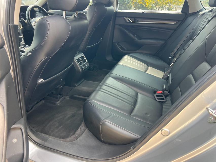 HONDA ACCORD G10   Sedan MY19 8