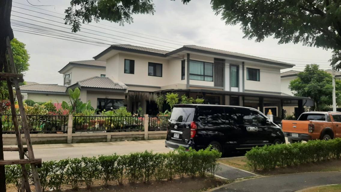 บ้านเดี่ยวหัวมุม 5 ห้องนอน 5 ห้องน้ำ 4