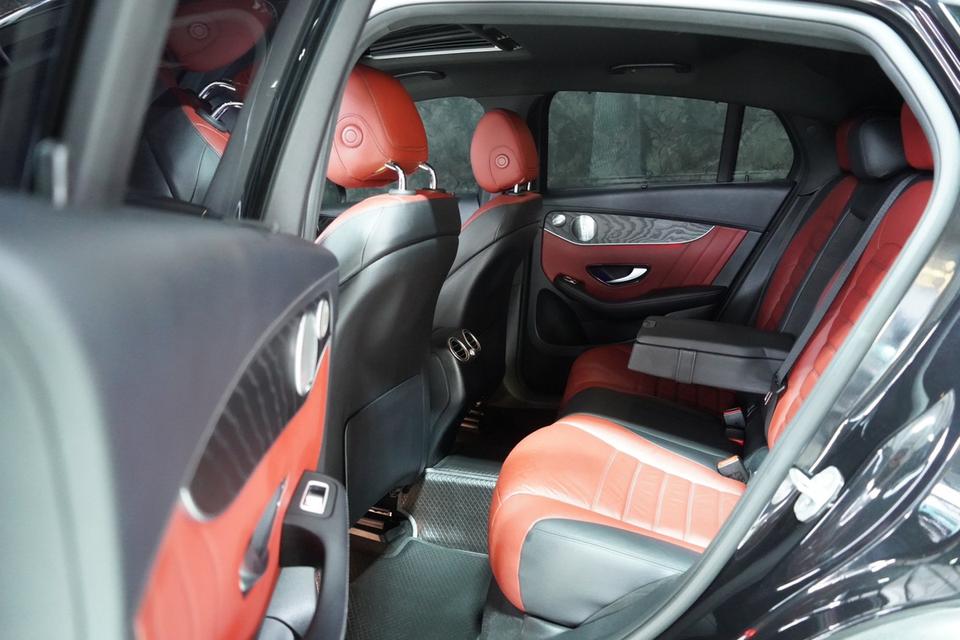 รหัสรถ JRS2681 Benz GLC300e Coupe AMG Facelift ปี 2021 15