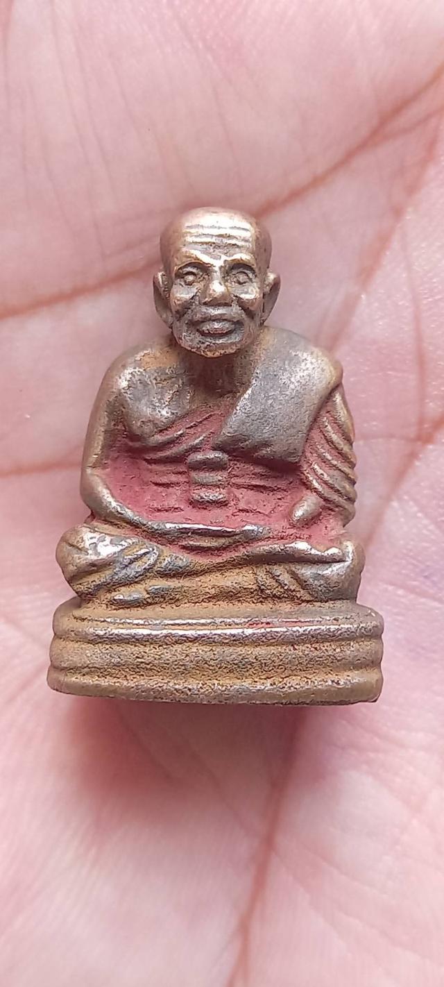 พระหล่อเก่าไม่ทราบที่