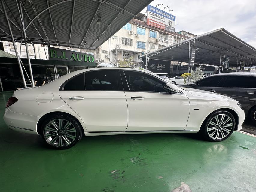 Mercedes Benz E350e Exclusive  7