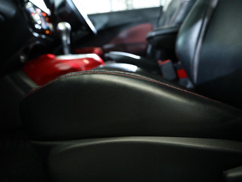 2014 Nissan JUKE 1.6 (ปี 10-16) V SUV AT B5290 รูปที่ 16