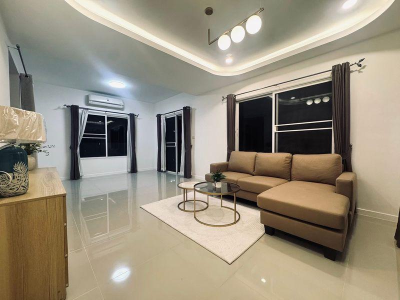 หมู่บ้านพฤกษ์ลดาบางใหญ่  คลองถนน บ้านเดี่ยว 2 ชั้น ตกแต่งใหม่พร้อมอยู่ มีพื้นที่รอบบ้าน โครงการ Land&Houses 9