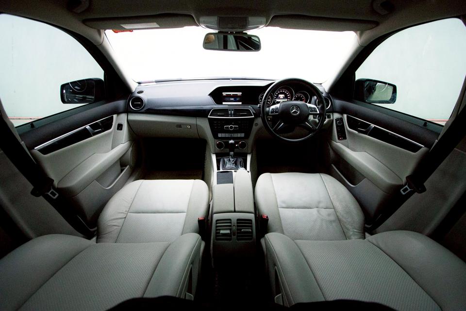 BENZ C-CLASS C200 CGI W204 1.82014  10