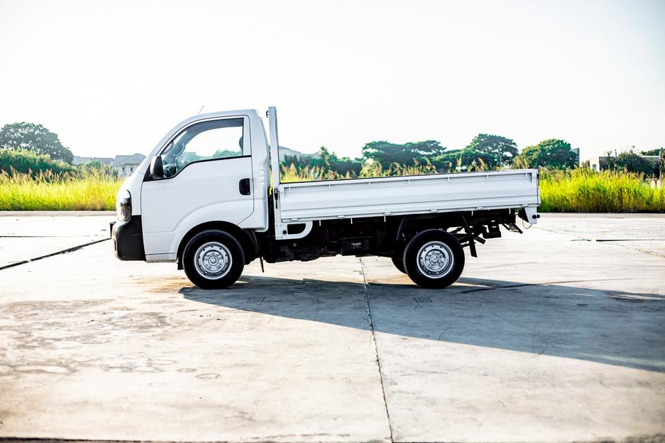 Kia K2500 ปี 2013 เครื่อง 2,500 CC ดีเซล 9