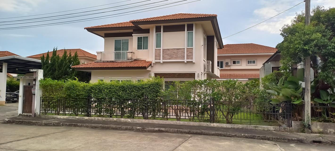 บ้านเดี่ยวแปลงใหญ่ ในโครงการจัดสรรใกล้วงแหวนรอบ 2 สันกำแพงสายใหม่ 2