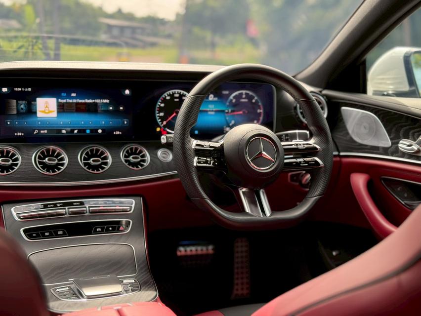 Mercedes Benz CLS220d AMGปี 2022 ไมล์ 11