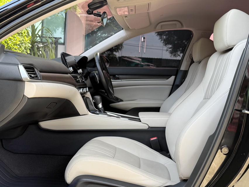 2021 HONDA ACCORD 1.5 TURBO EL รถมือเดียวออกป้ายแดง รถเข้าศูนย์ตรงระยะ รถไม่มีอุบัติเหตุครับ 13