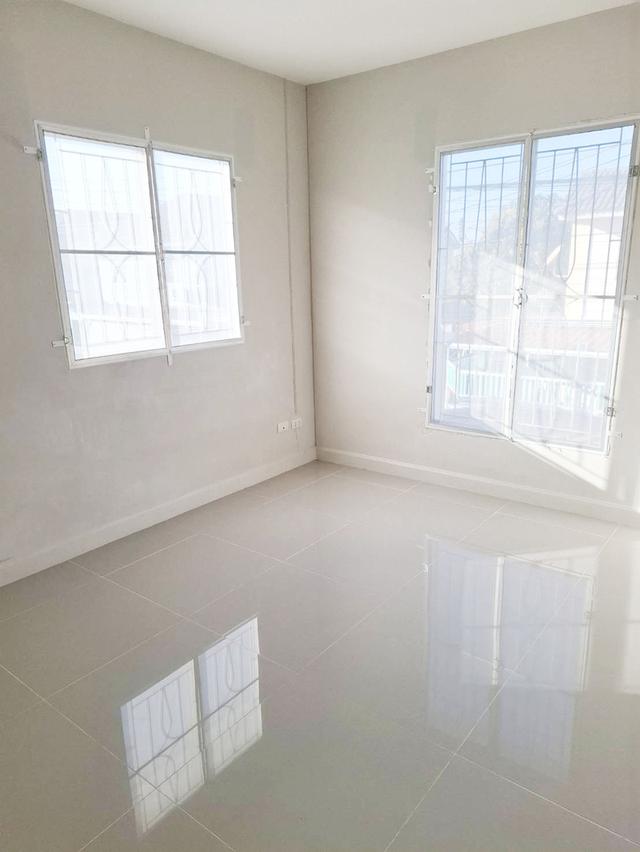 ให้เช่าทาวเฮ้าส์ 2 ชั้น หมู่บ้านพฤกษา46/1 คลองสาม คลองหลวง ปทุมธานี ใกล้บิ๊กซีคลองสาม,ฟิวเจอร์,วัดพระธรรมกาย หลังมุม 14