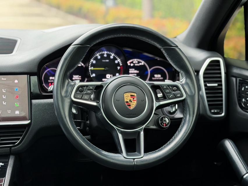 Porsche Cayenne e-hybrid Coupe ปี 2023 Platinum Edition ใช้งาน 7 หมื่นโลเท่านั้น พร้อมวารันตี เจ้าของเดียวออก AAS รูปที่ 9