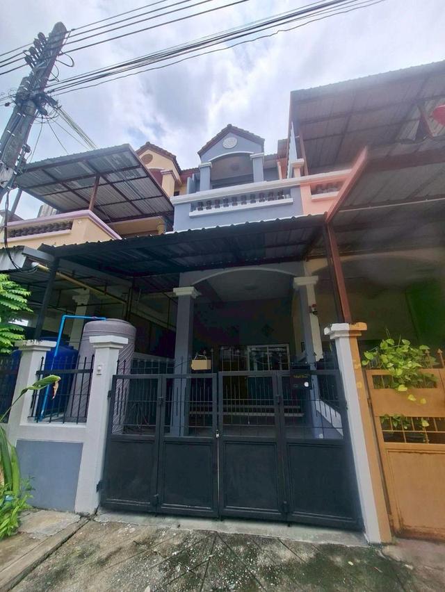 ขายด่วนทาวน์โฮม หมู่บ้านสวนหลวงโฮมเพลส ใกล้ซีคอนสแควร์ศรีนครินทร์ (N.1762)
