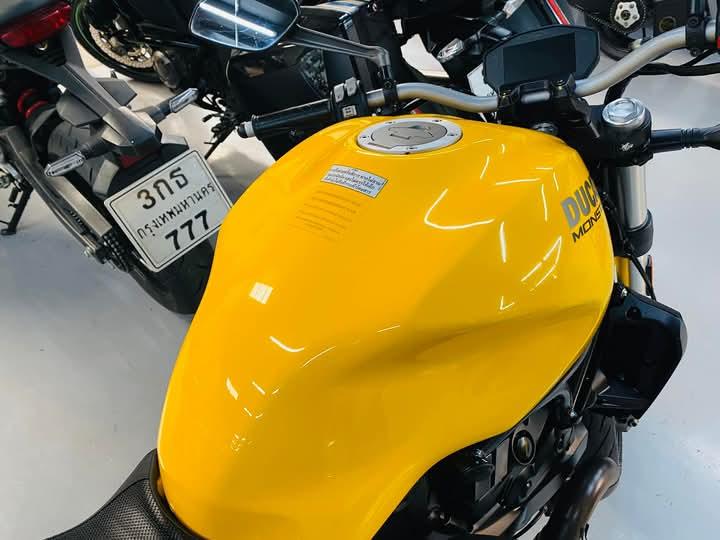 Ducati Monster 821 ปี 2019 7