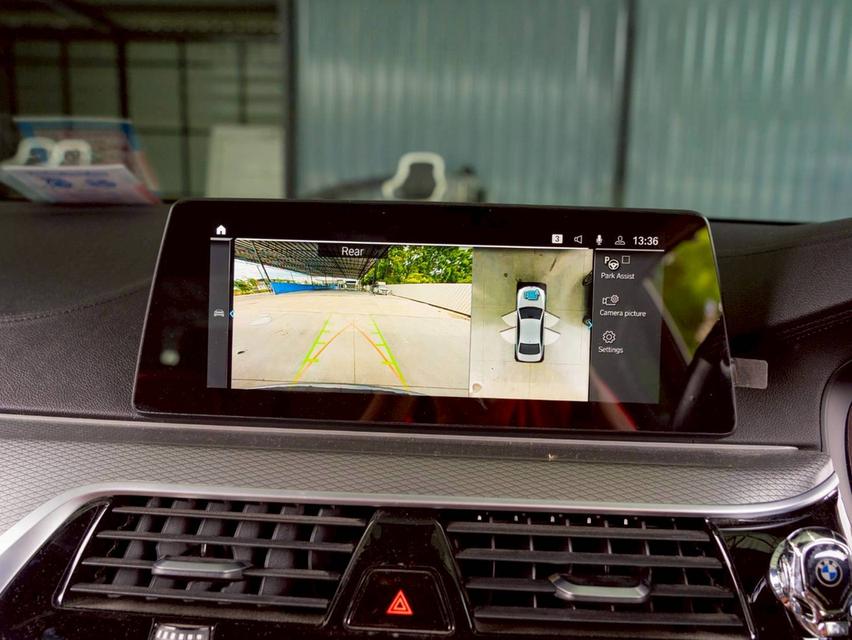 BMW 530e 2.0 M Sport Plug-in Hybrid ปี จด 2020 10