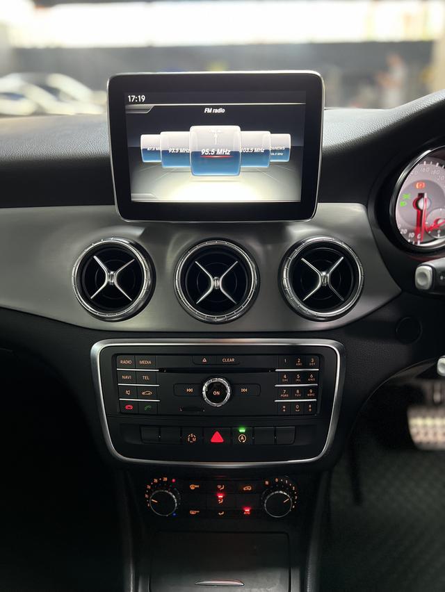 Benz CLA250 AMG Shooting Brake 7