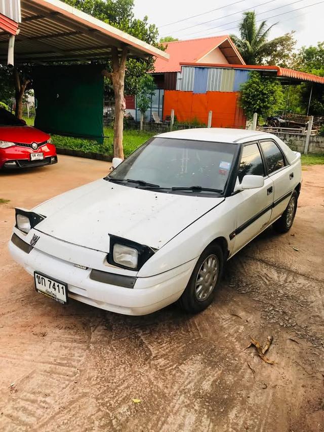 Mazda 323 ปี 1993