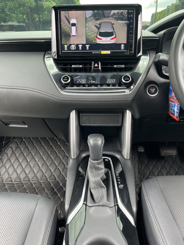 Toyota Corolla Cross 1.8 Hev GR Sport   ปี 2023 17