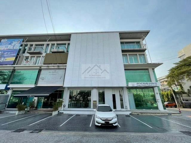 ให้เช่า ขาย อาคารสำนักงาน 4 ชั้น 2 คูหา โครงการ H cape1 เอชเคป 1 สุขาภิบาล 2  ประเวศ ตกแต่งสวย ใกล้สนามบินสุวรรณภูมิ 