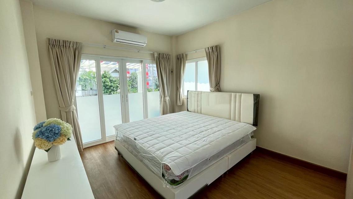 ให้เช่า และ ขายบ้าน บ้านสวนราชา (รามอินทรา)ส่วนตัวใกล้รถไฟฟ้า   บรรยากาศดี 8