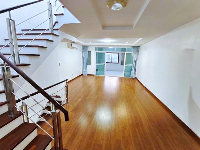 ทาวน์โฮมหรู 3 ชั้น 23 ตร.วา. 270 ตร.ม. 3นอน บิ๊กซี กัลปพฤกษ์ 500 ม. กำนันแม้น 9-15 MRT ภาษีเจริญ 2.6 กม. 4 น้ำ ถ. สาทร-ก 6