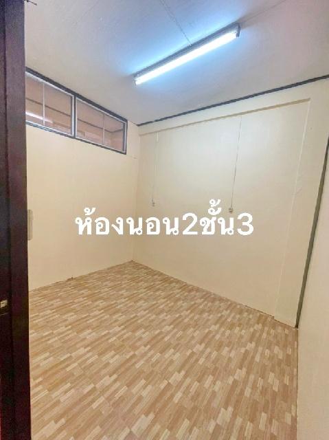 6 นอนBTSตลาดพลู 4.1 กม. อาคาร3ชั้น สุขสวัสดิ์15-21 20ตร.วา.232 ตร.ม. 1 น้ำ ม.เทคโนโลยีพระจอมเกล้าธนบุรี 3.4 กม.แหล่งชุมช 6