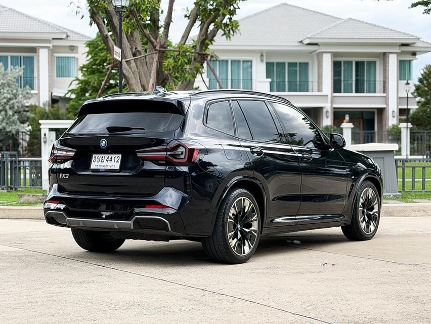 รหัสรถ AVA4412 ⭐️ BMW iX3 M Sport 2022 LCI EV ใช้งานน้อย 7 หมื่นโล BSI วารันตี เหลือยาว รูปที่ 3